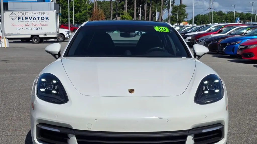 2020 Porsche Panamera Base