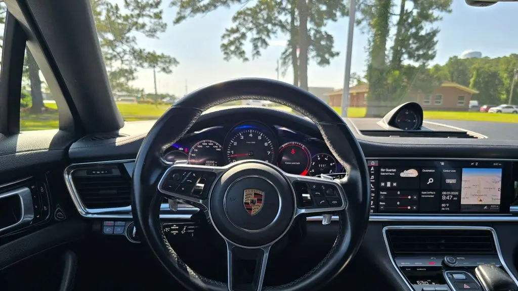 2020 Porsche Panamera Base