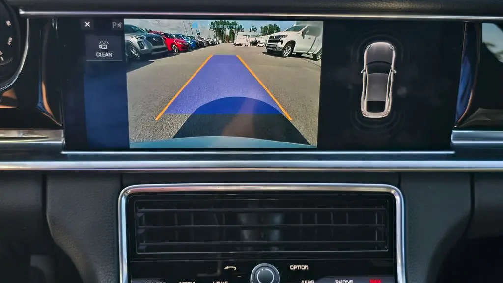 2020 Porsche Panamera Base