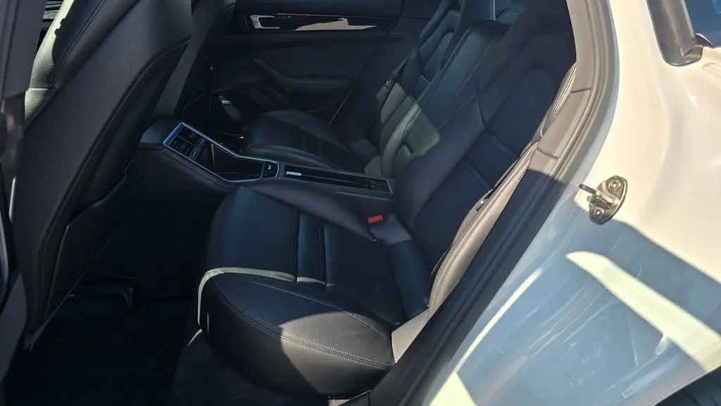 2020 Porsche Panamera Base