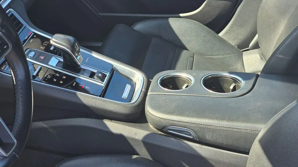 2020 Porsche Panamera Base