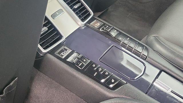2015 Porsche Panamera Base