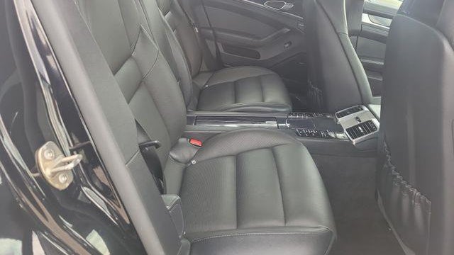 2015 Porsche Panamera Base