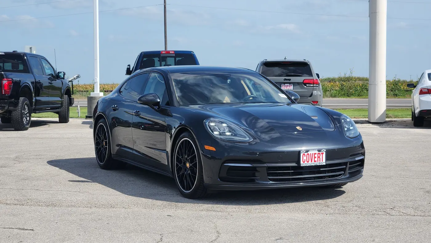 2018 Porsche Panamera Base