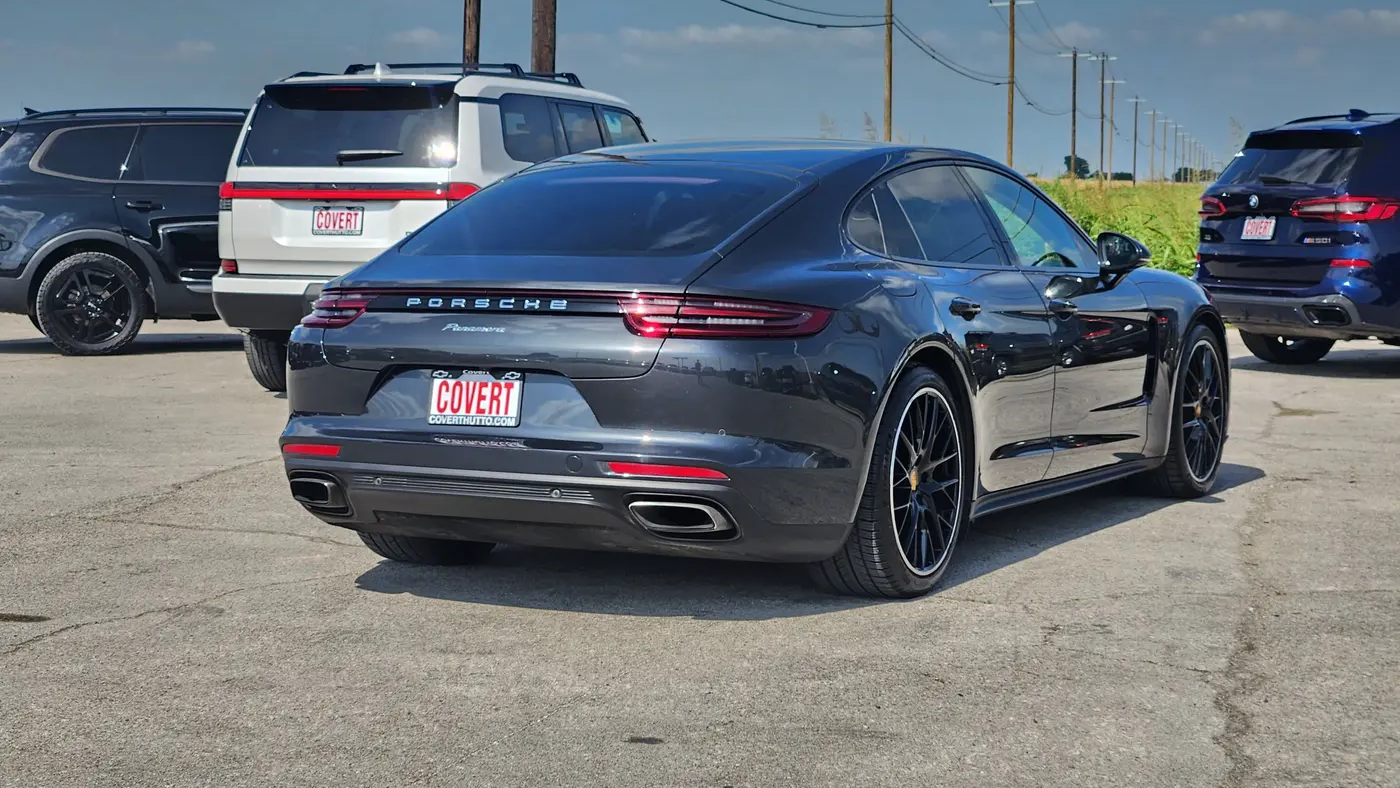 2018 Porsche Panamera Base
