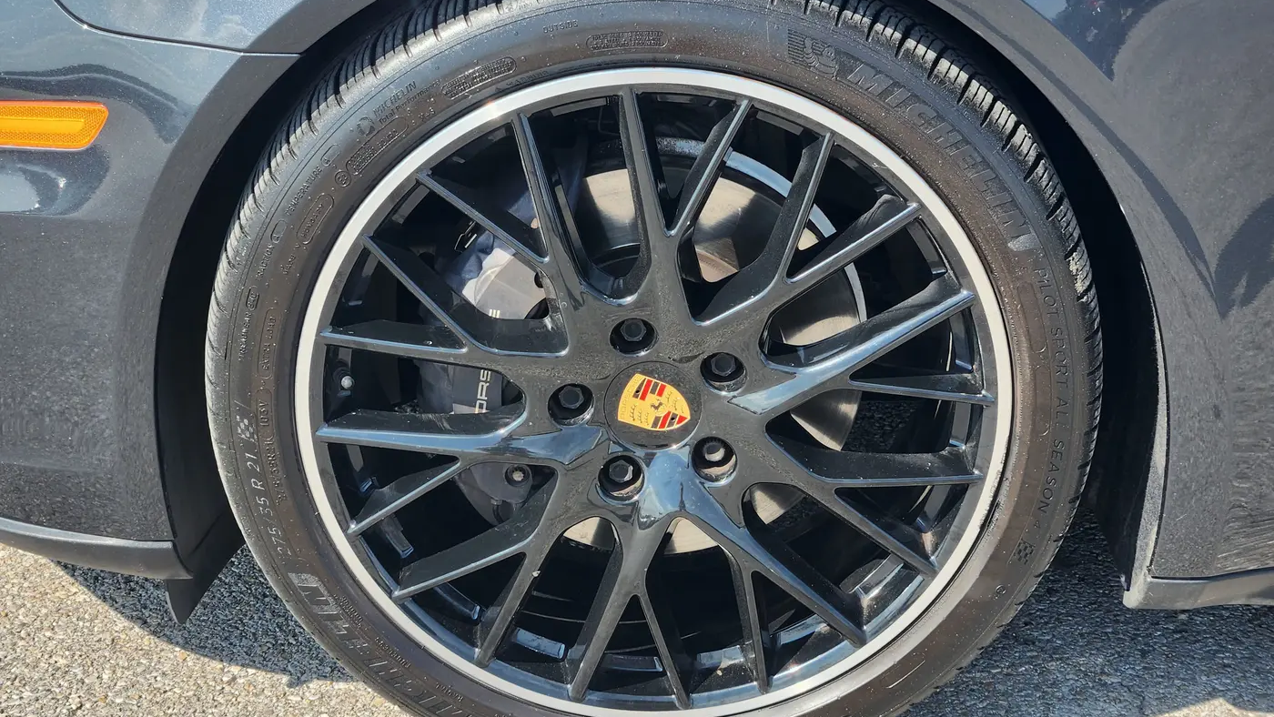 2018 Porsche Panamera Base