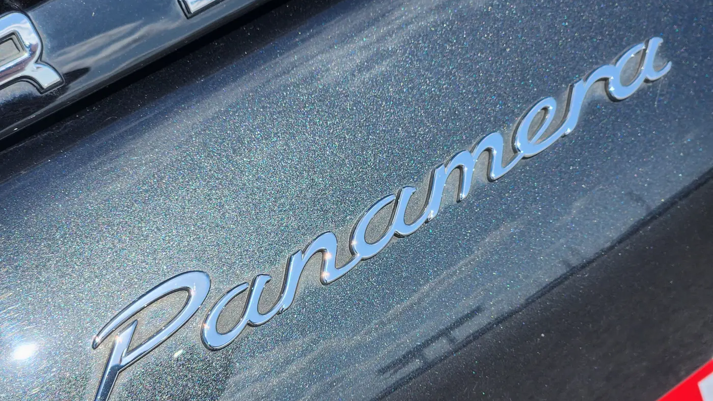 2018 Porsche Panamera Base