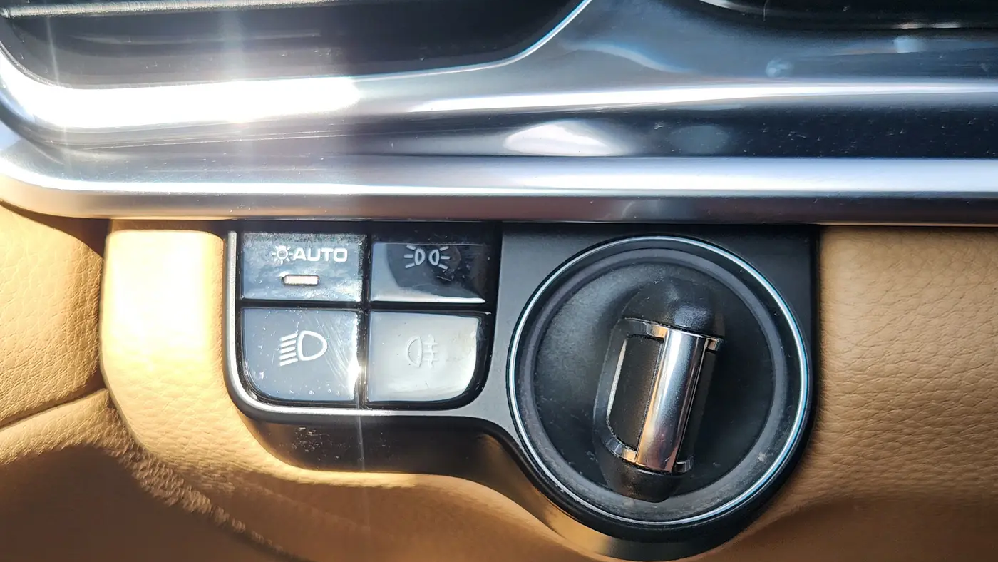 2018 Porsche Panamera Base