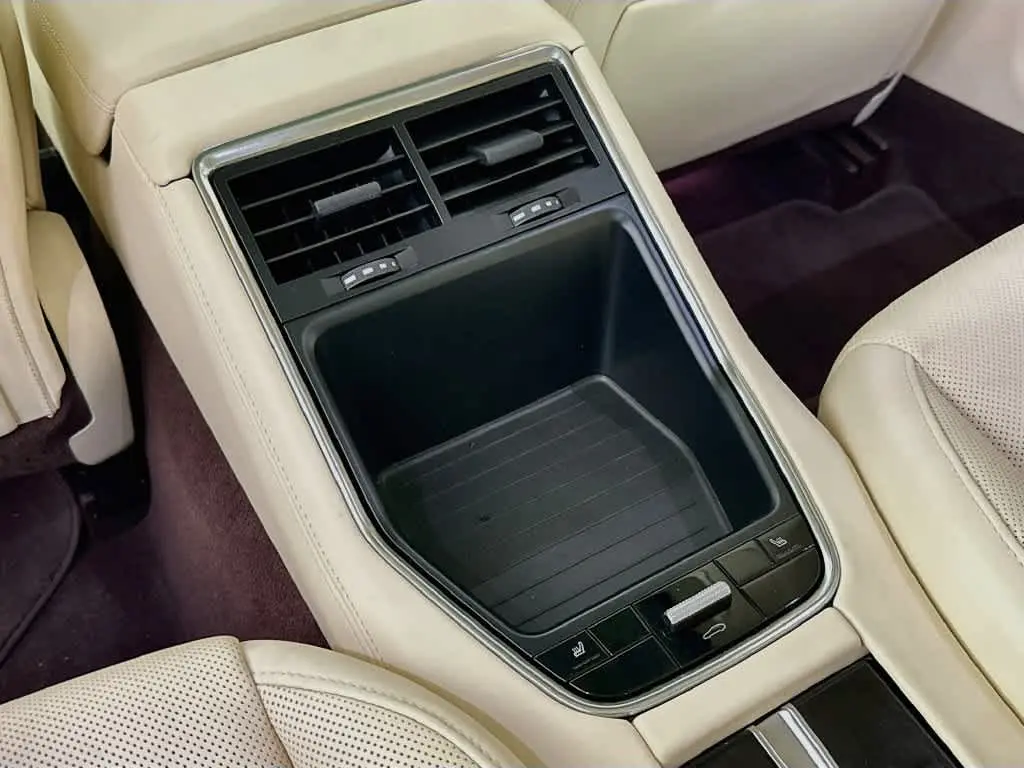 2020 Porsche Panamera - $42,931