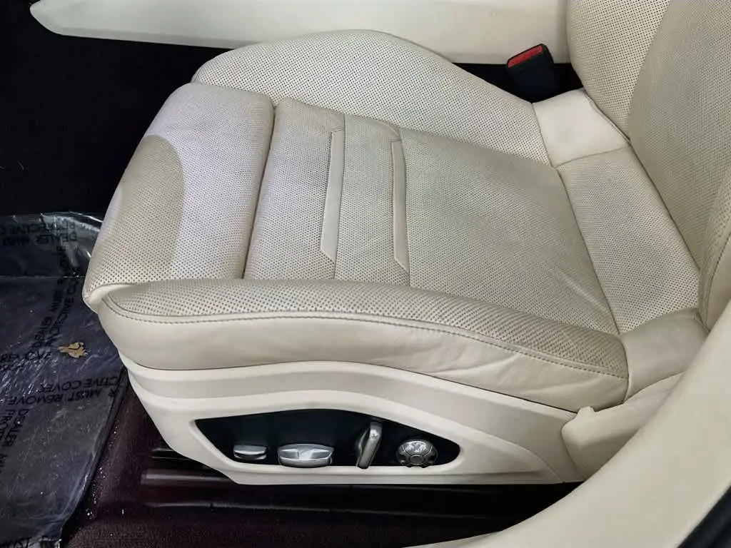2020 Porsche Panamera - $42,931