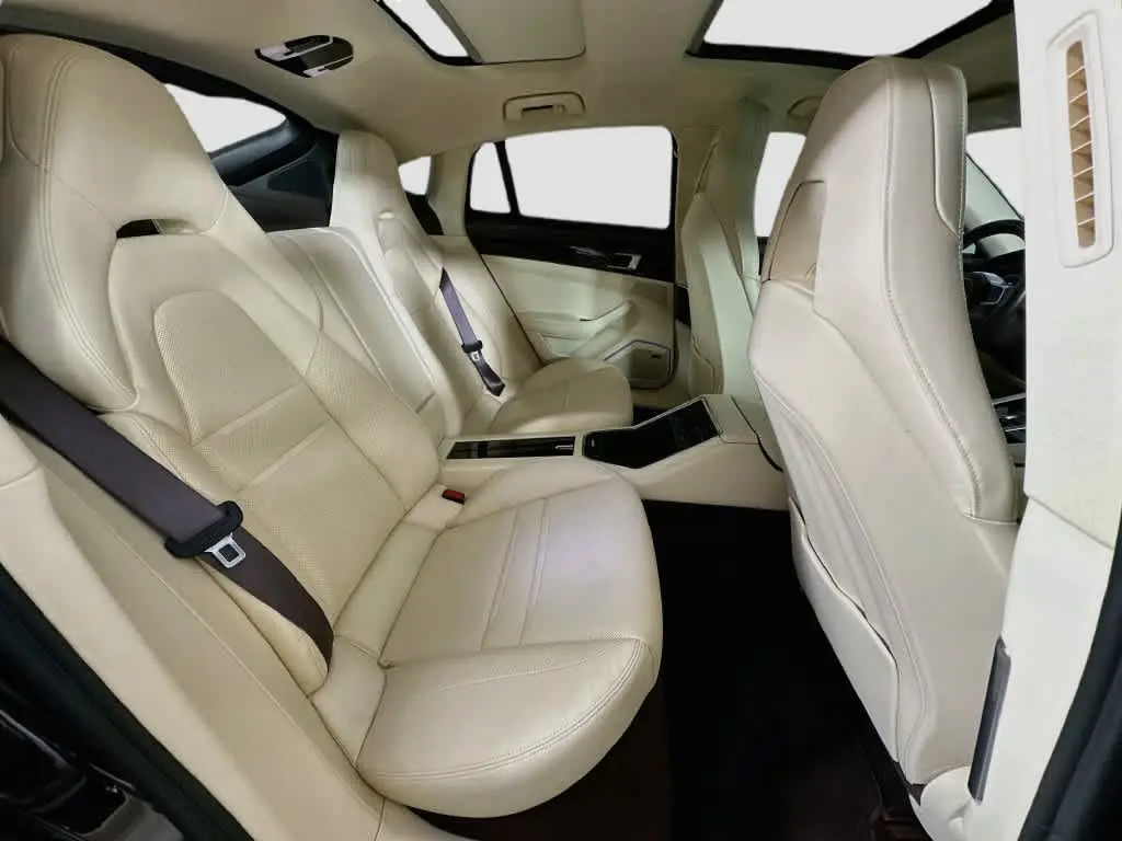 2020 Porsche Panamera - $42,931