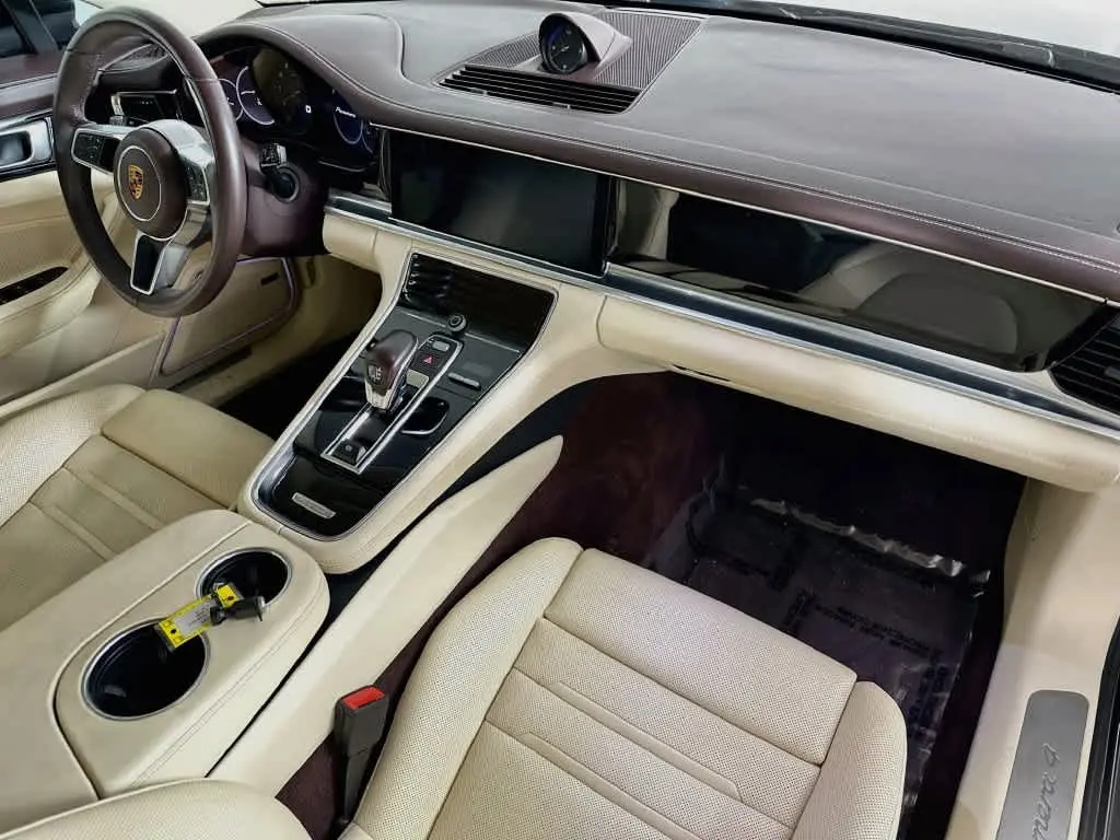 2020 Porsche Panamera - $42,931