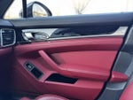 2016 Panamera Thumbnail 31