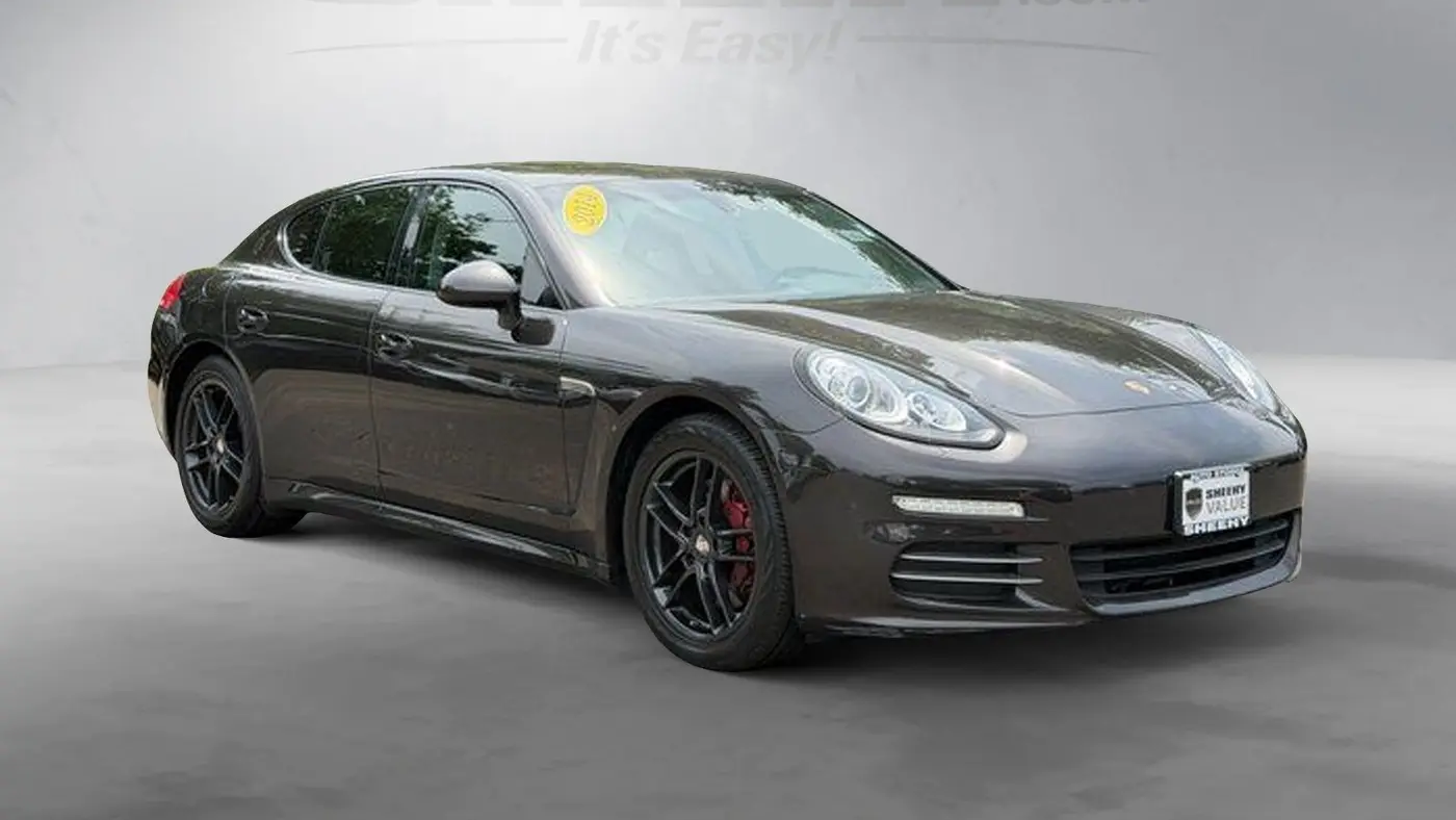 2014 Porsche Panamera 4
