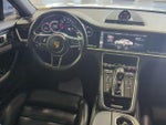 2017 Panamera Thumbnail 23