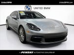 2020 Panamera Thumbnail 3