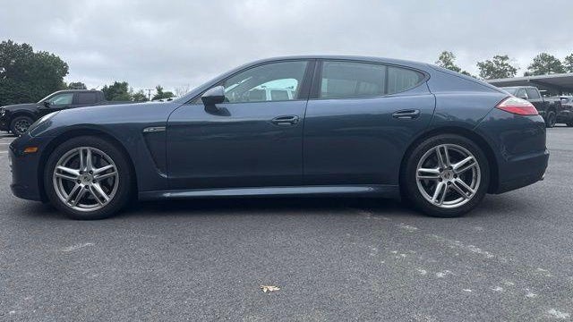 2011 Porsche Panamera Base