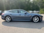 2011 Panamera Thumbnail 9