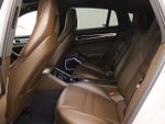 2019 Panamera Thumbnail 15