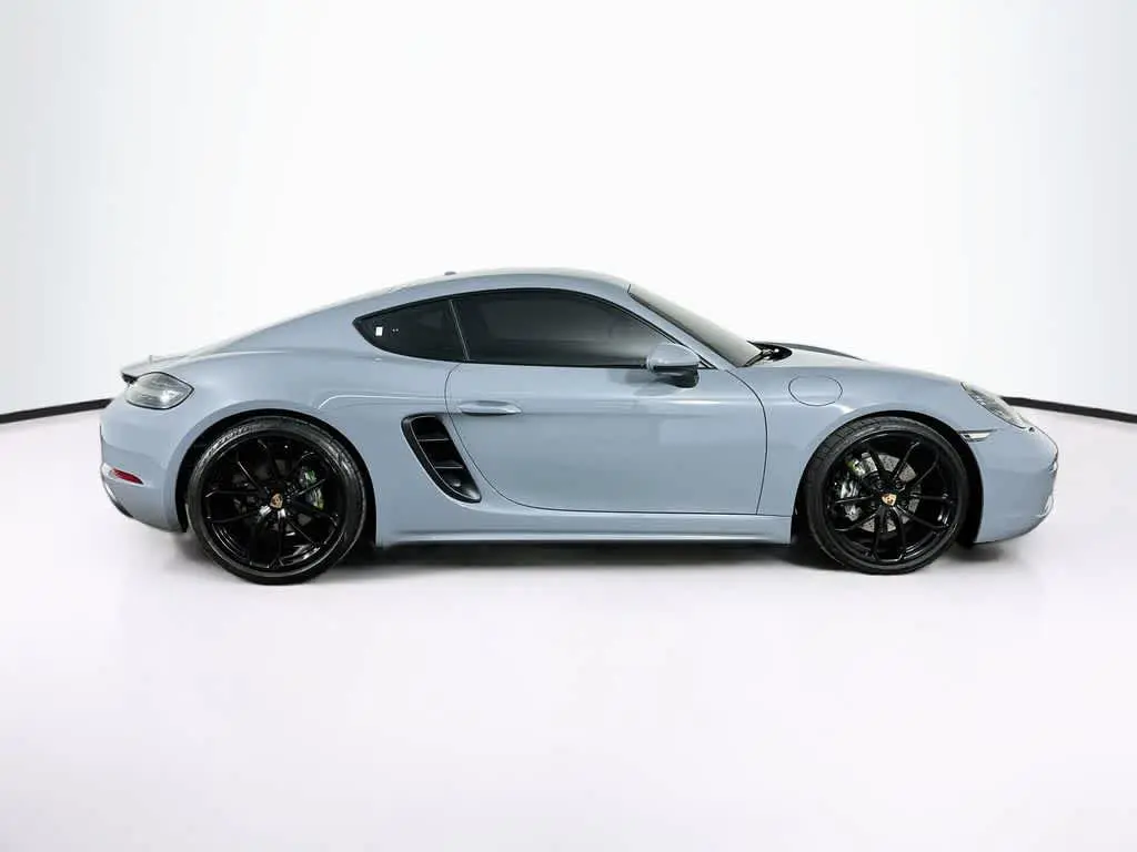 2024 Porsche Cayman - $78,894