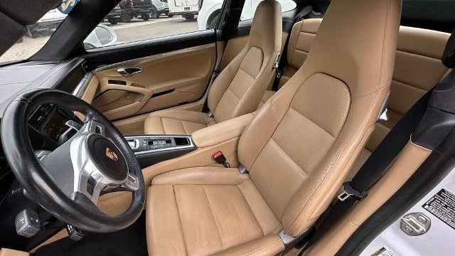 2015 Porsche 911 Carrera