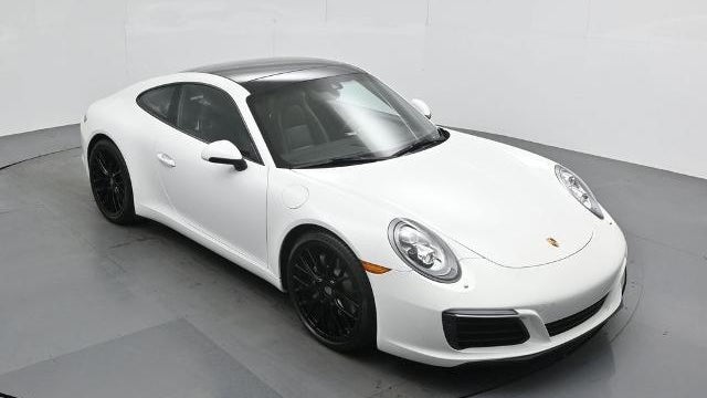 2017 Porsche 911 Carrera