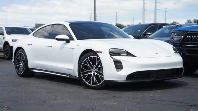 2022 Porsche Taycan Base