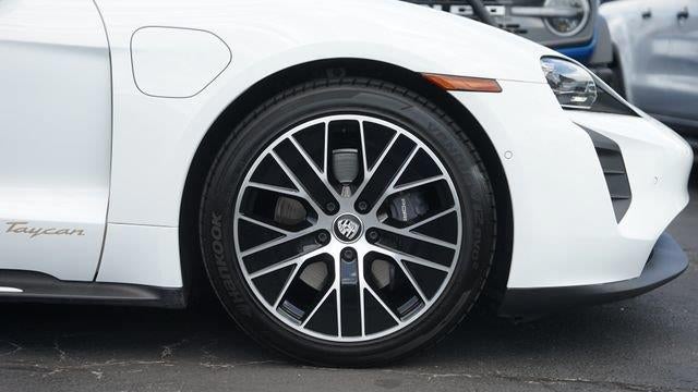 2022 Porsche Taycan Base