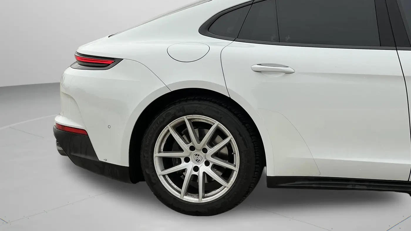 2024 Porsche Panamera Base