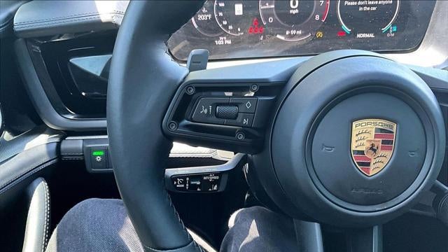 2025 Porsche Panamera 4