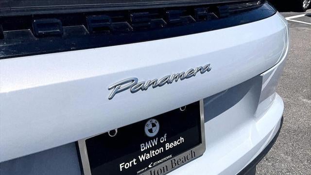 2025 Porsche Panamera 4