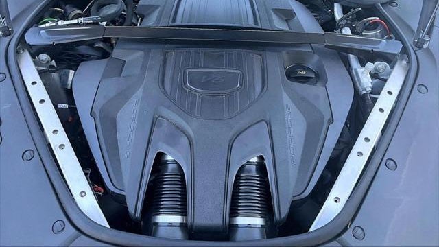 2025 Porsche Panamera 4
