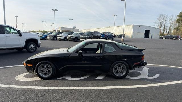 1988 Porsche 944 Base