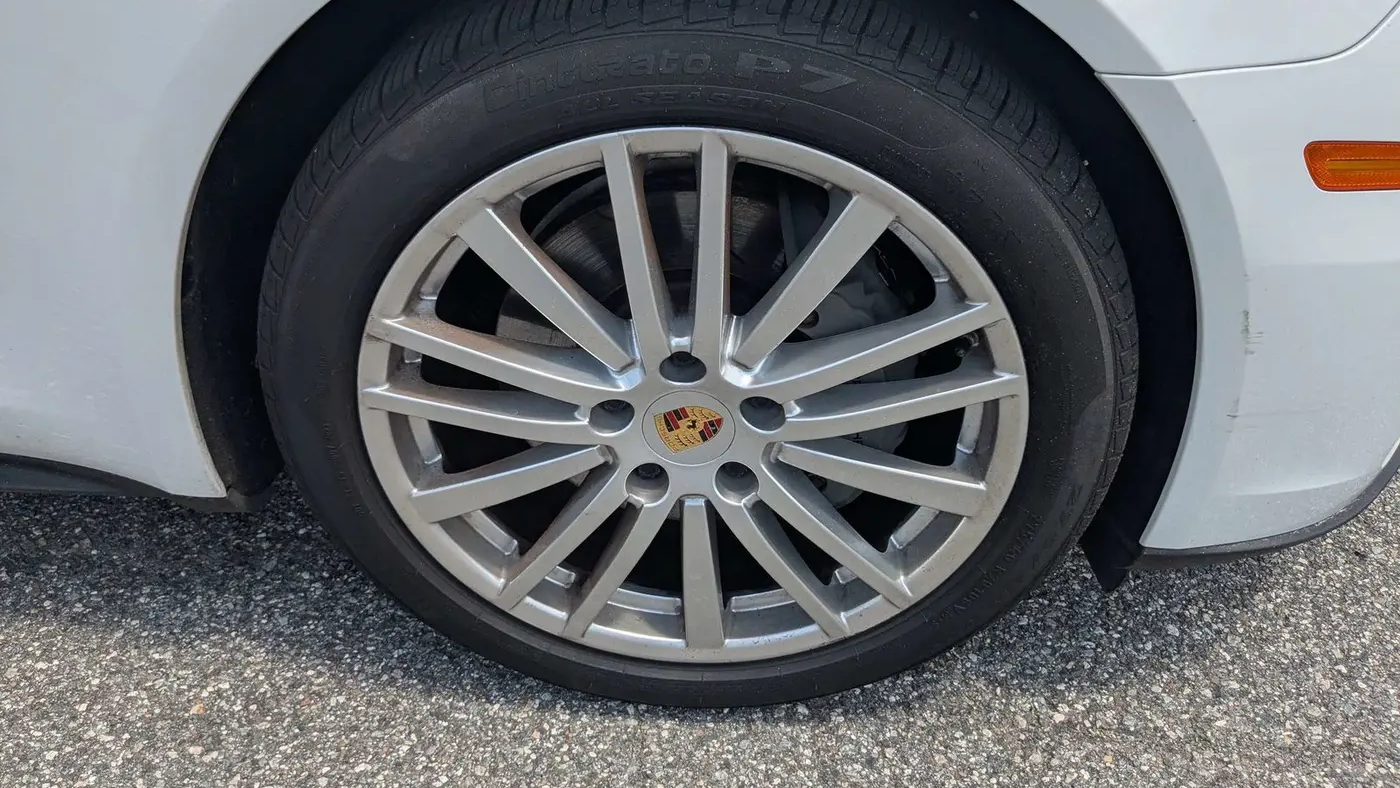2017 Porsche Panamera 4S