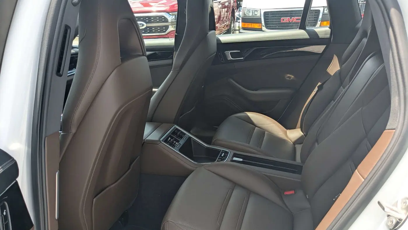 2017 Porsche Panamera 4S