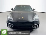 2021 Panamera Thumbnail 3