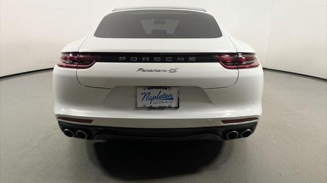 2020 Porsche Panamera 4S
