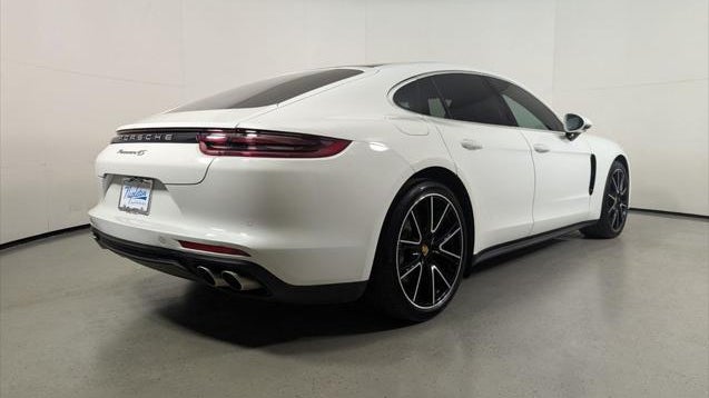 2020 Porsche Panamera 4S
