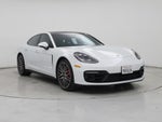 2022 Panamera Thumbnail 1