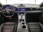 2022 Panamera Thumbnail 9