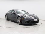 2022 Panamera Thumbnail 1