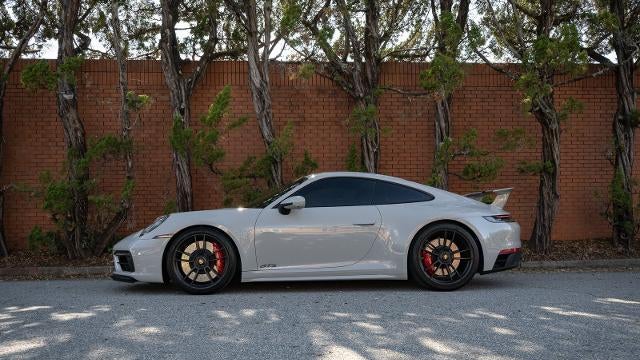 2023 Porsche 911 Dakar