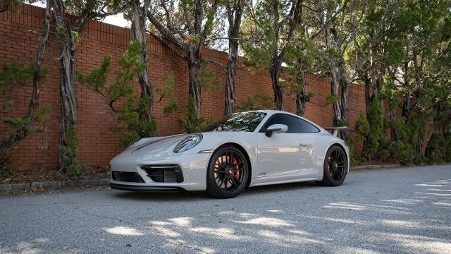 2023 Porsche 911 Dakar