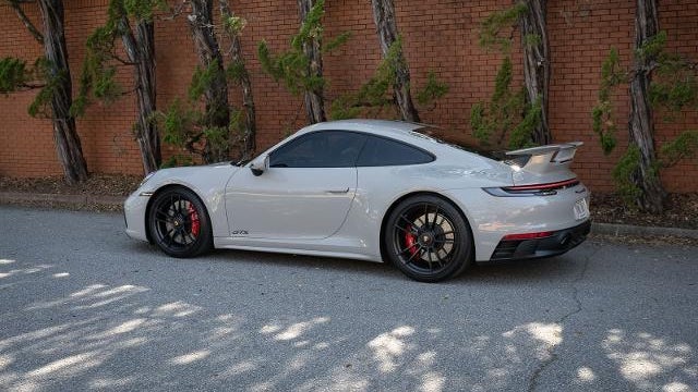 2023 Porsche 911 Dakar