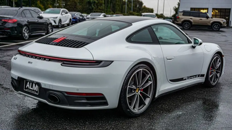 2020 Porsche 911 Carrera S