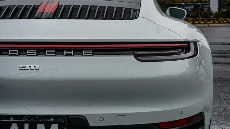 2020 Porsche 911 Carrera S