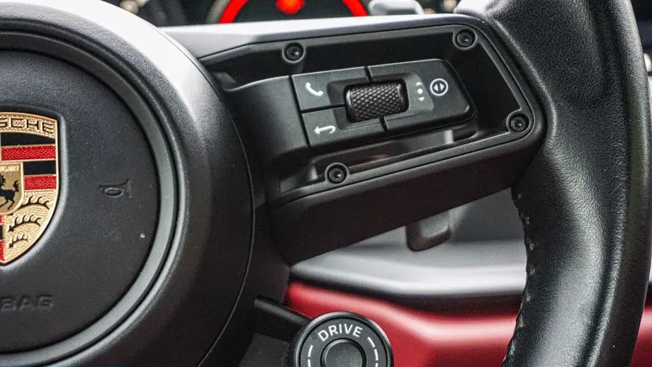 2020 Porsche 911 Carrera S