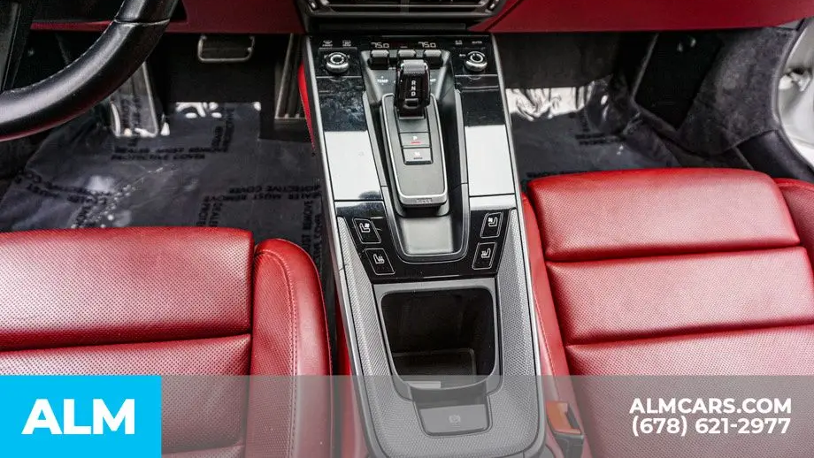 2020 Porsche 911 Carrera S