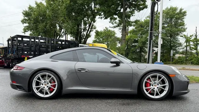 2017 Porsche 911 Carrera S