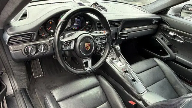 2017 Porsche 911 Carrera S